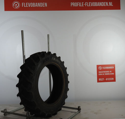 Afbeeldingen van 420/65R20 MICHELIN M108 28MM E1504033