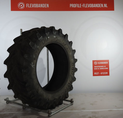 Afbeeldingen van 580/70R42 TRELLEBORG TM700 18MM E18016